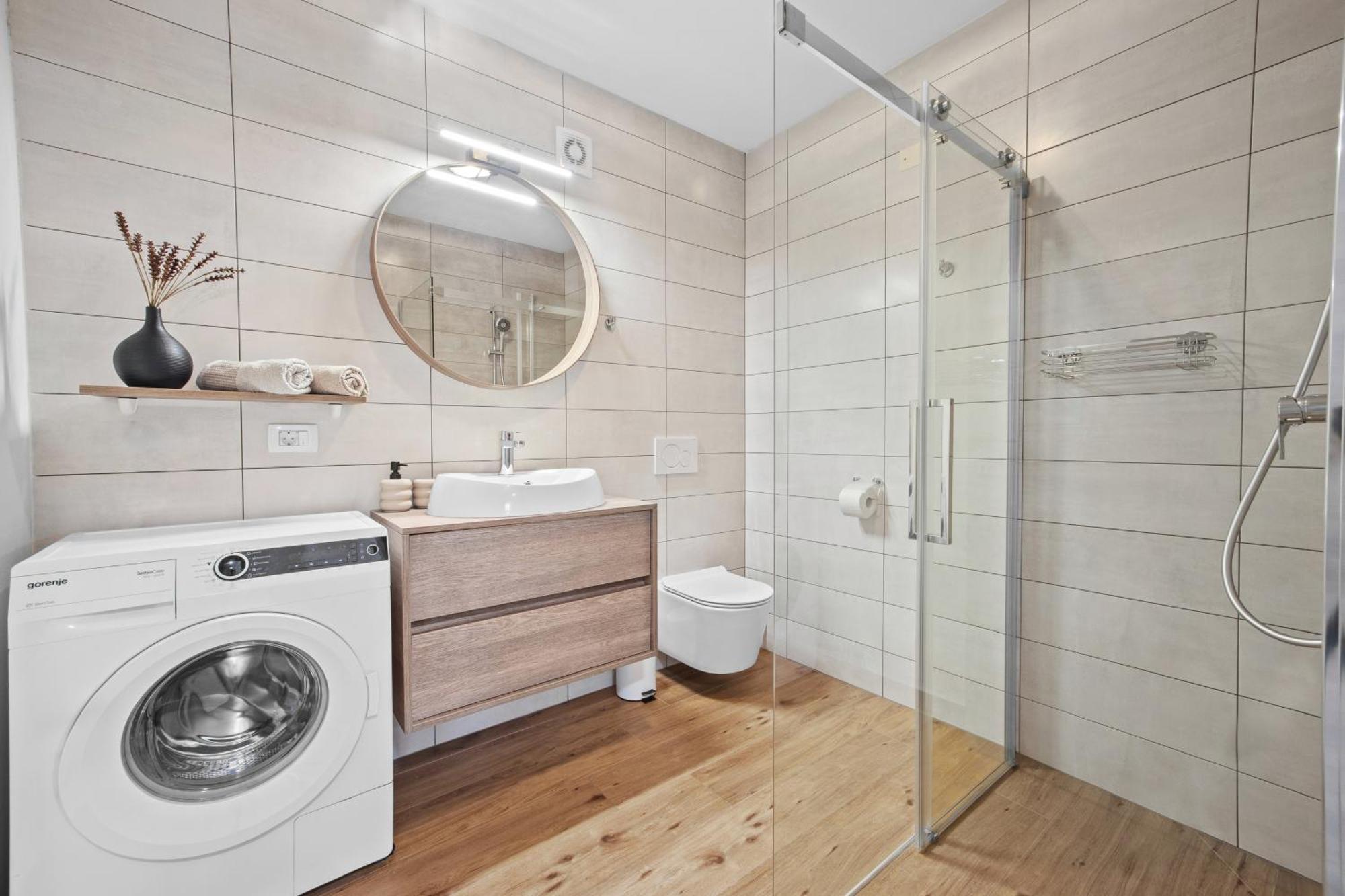 Special Offer! New Luxury Apartment With Pool, Fitness, Outdoor Bar&Grill Buje Exterior photo